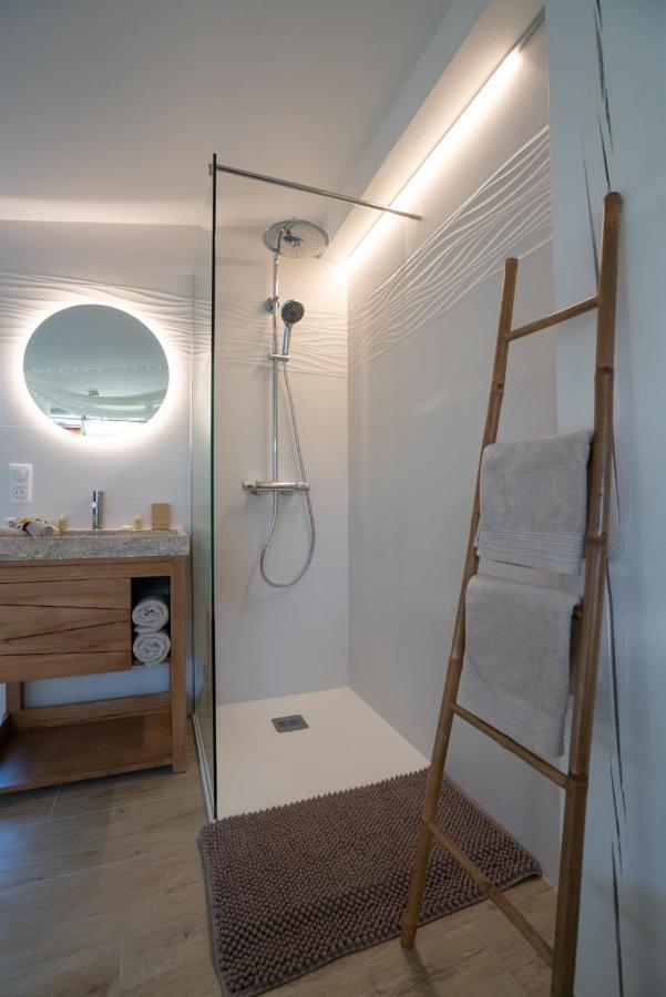 Lovina Chambre De Charme Avec Jaccuzi Velaux Buitenkant foto
