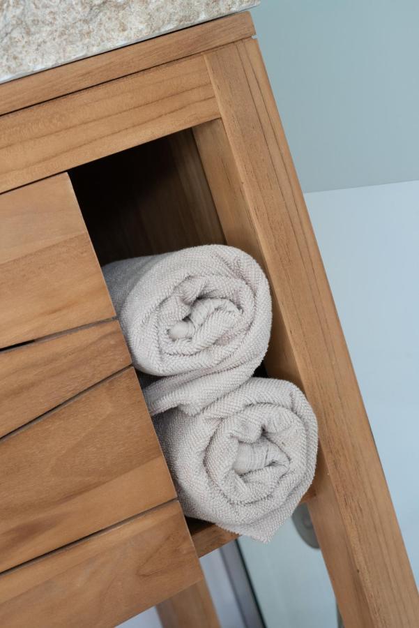 Lovina Chambre De Charme Avec Jaccuzi Velaux Buitenkant foto